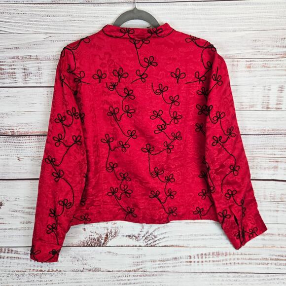 Chico's Red 100% Silk Jacket Black Embroidery Size 3 (XL) Asian Inspired Print - Picture 2 of 10